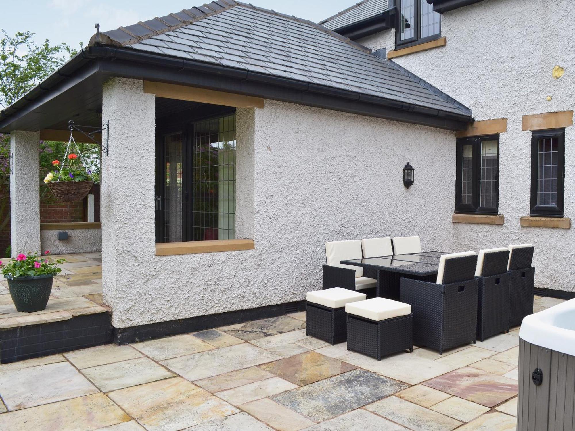 Castlebar Villa Little Singleton Exterior photo